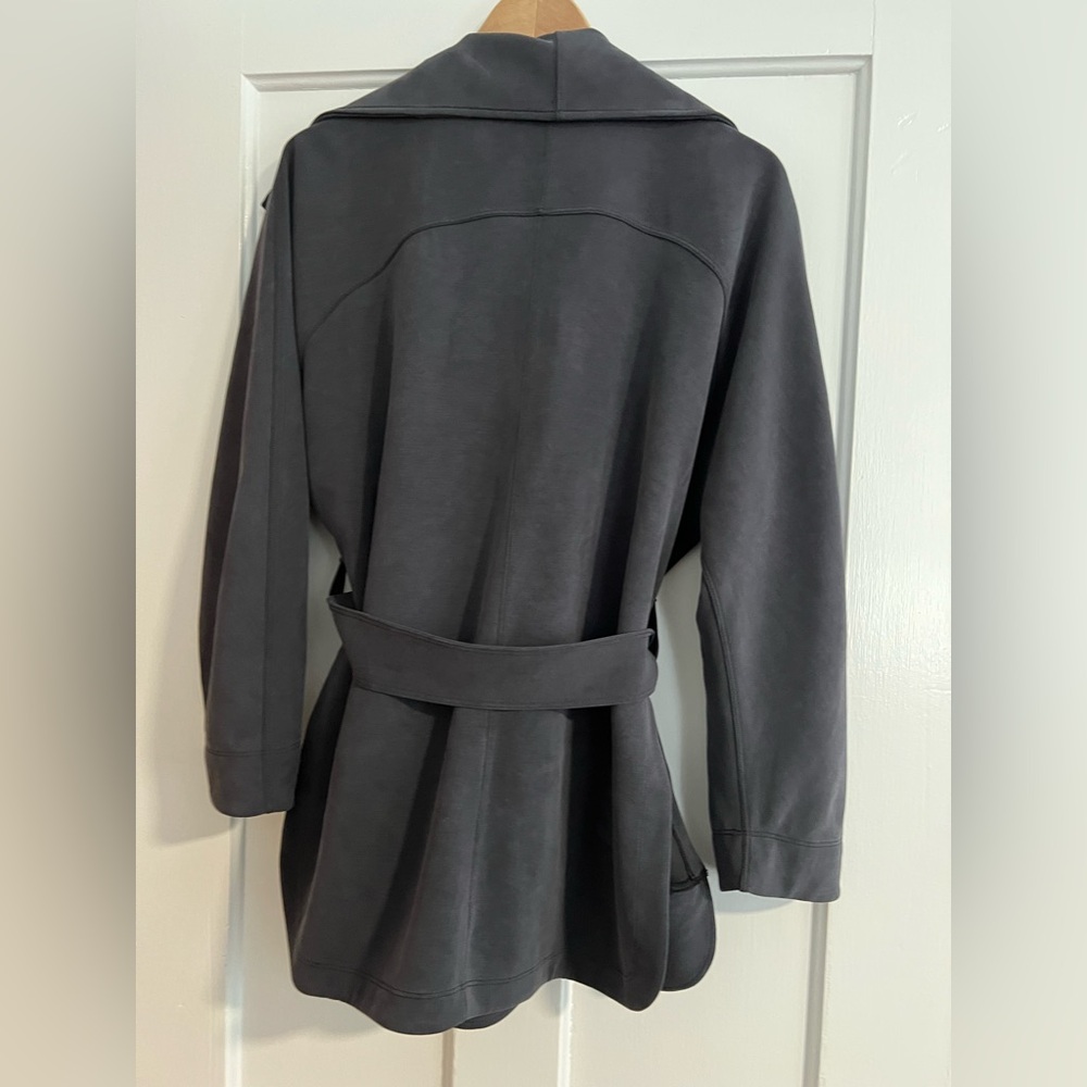Lululemon Softstreme Belted Wrap - Picture 6 of 10